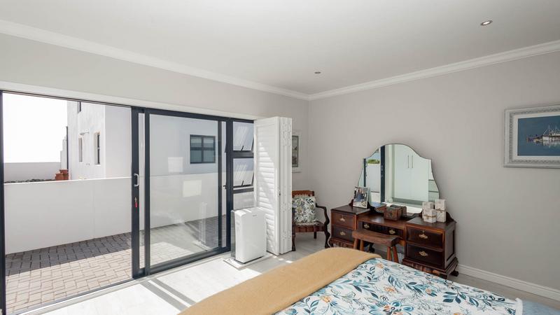 3 Bedroom Property for Sale in Sandy Point Western Cape